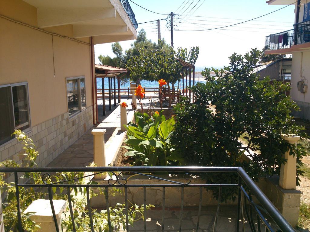 Gkoloi Studios & Apartments Kalyves Polygyrou Phòng bức ảnh